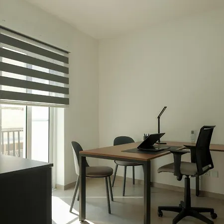 Twenty -to- Three, 2-bed And Study, Apartment *